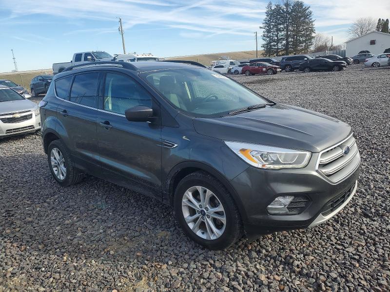 Фото 4 - FORD ESCAPE