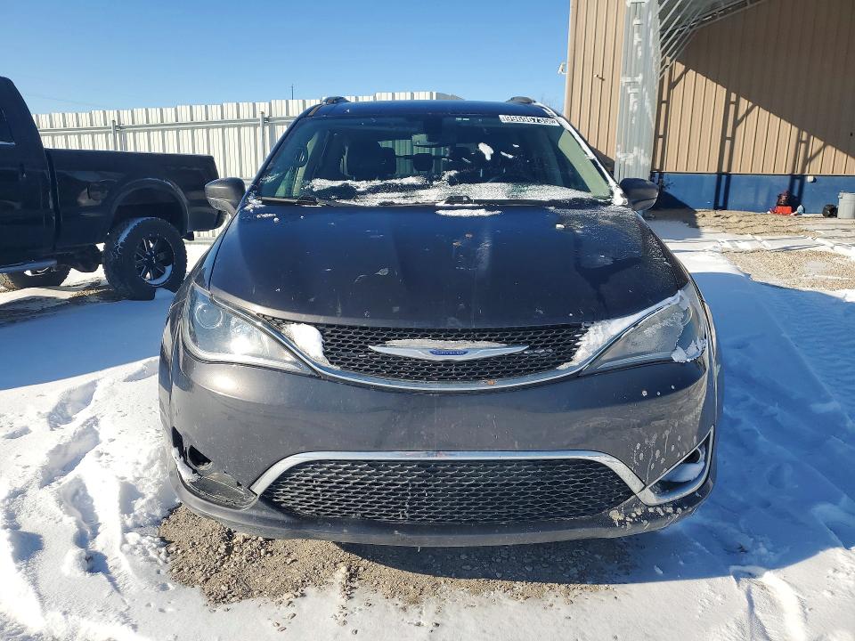 Фото 5 - CHRYSLER PACIFICA