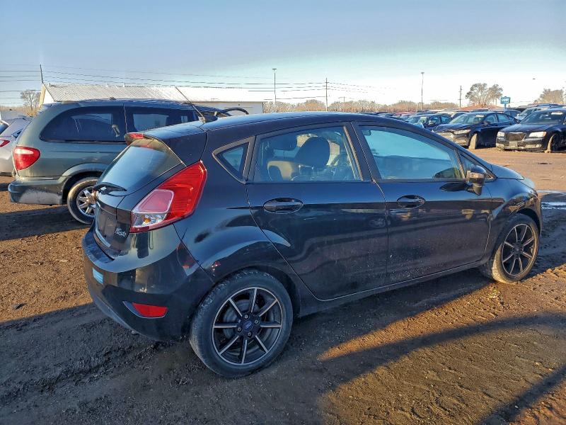 Фото 3 - FORD FIESTA