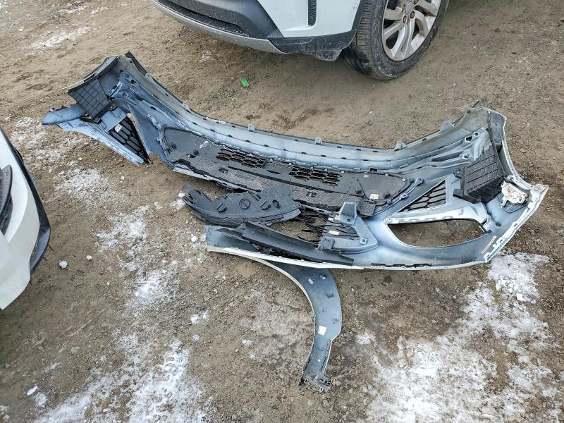 Фото 12 - HYUNDAI KONA