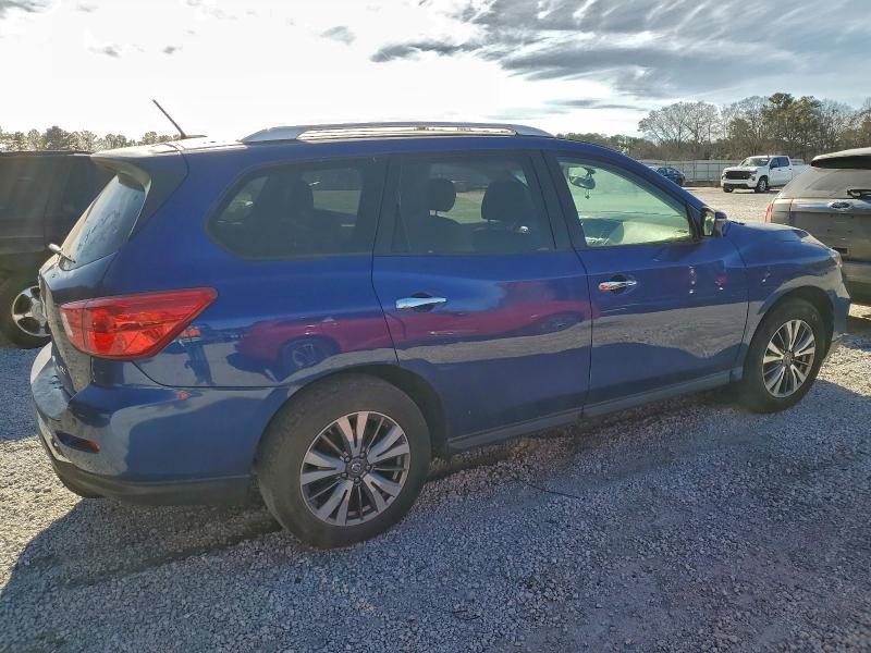 Фото 3 - NISSAN PATHFINDER