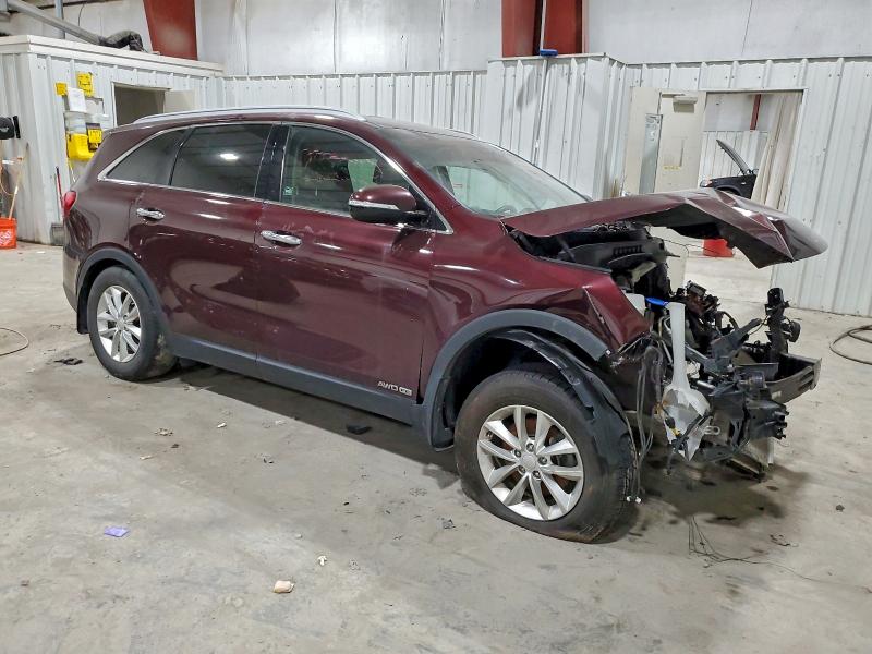 Фото 4 - KIA SORENTO