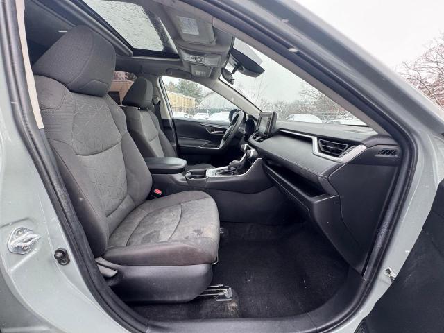 Фото 5 - TOYOTA RAV4