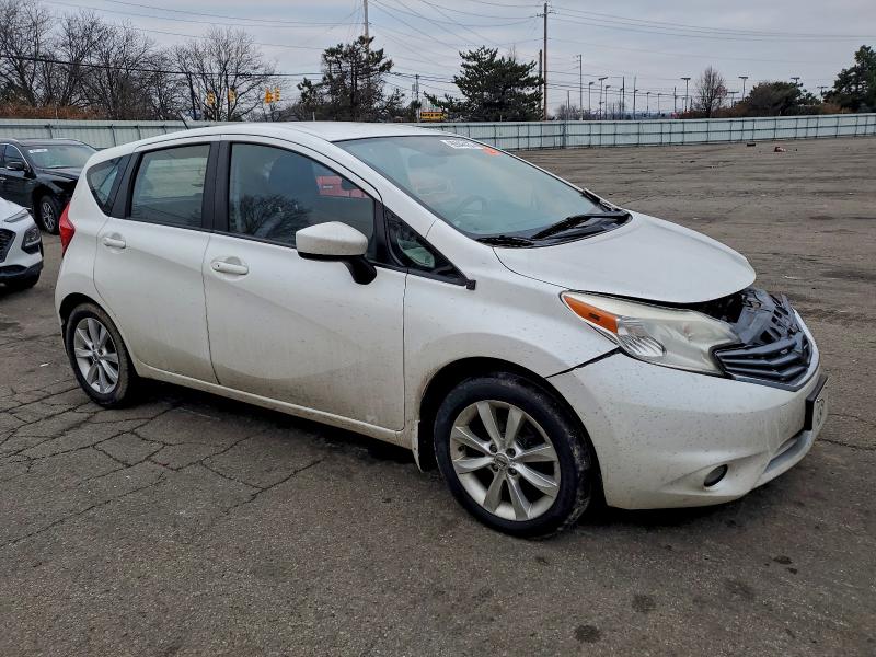 Фото 4 - NISSAN VERSA