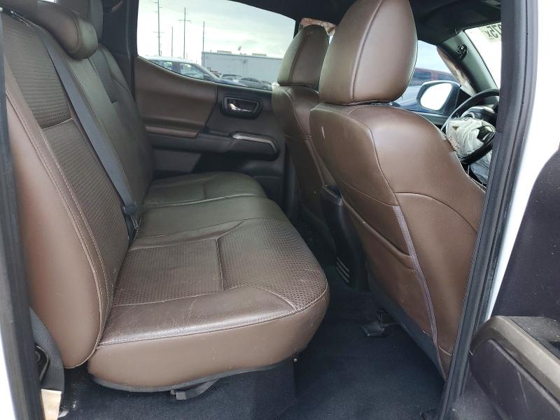 Фото 10 - TOYOTA TACOMA