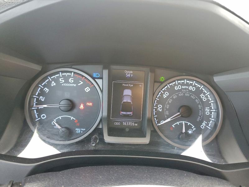 Фото 9 - TOYOTA TACOMA