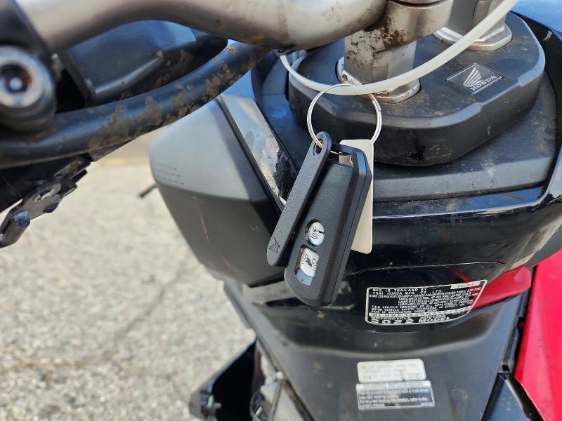 Фото 8 - HONDA ADV150