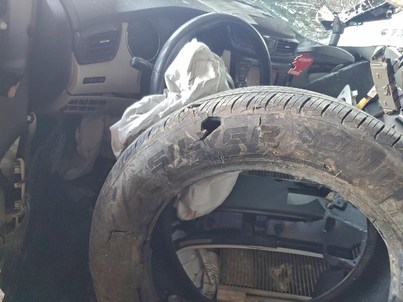 Фото 8 - NISSAN ROGUE