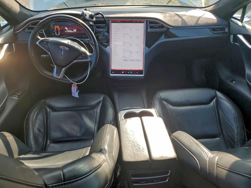 Фото 8 - TESLA MODEL S
