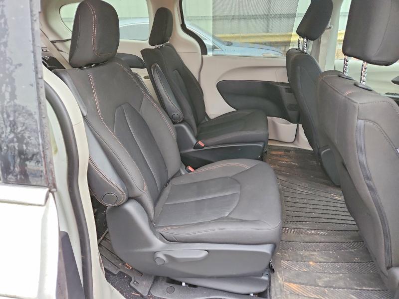 Фото 11 - CHRYSLER PACIFICA