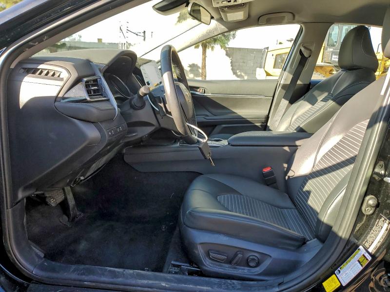 Фото 7 - TOYOTA CAMRY