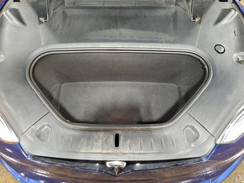 Фото 11 - TESLA MODEL S