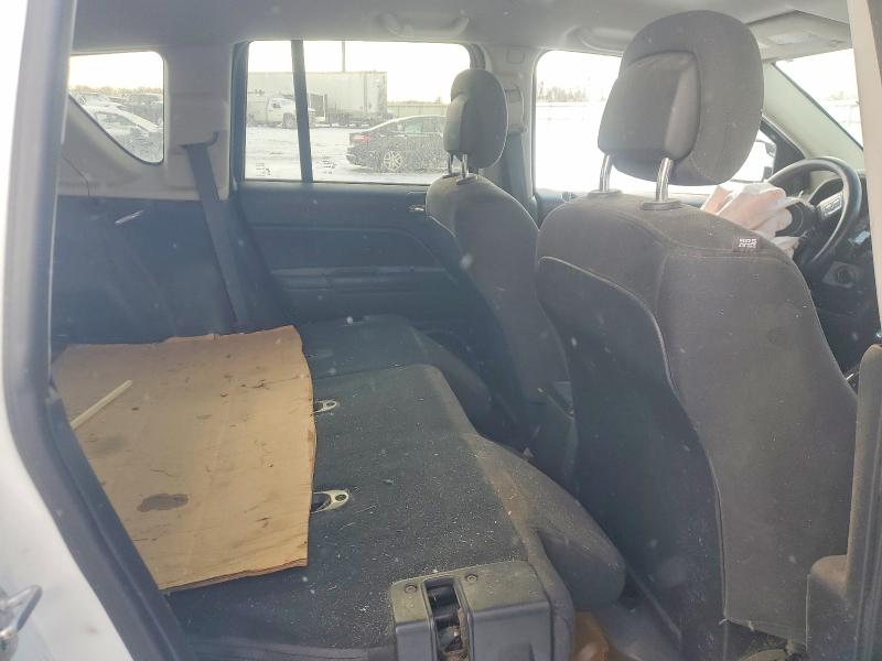 Фото 11 - JEEP COMPASS