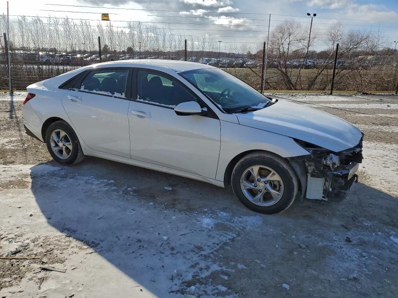 Фото 4 - HYUNDAI ELANTRA