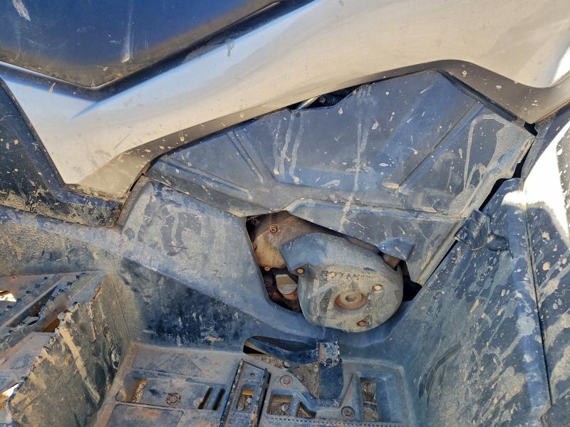 CAN-AM OUTLANDER 2014