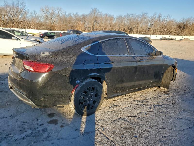 Фото 3 - CHRYSLER 200