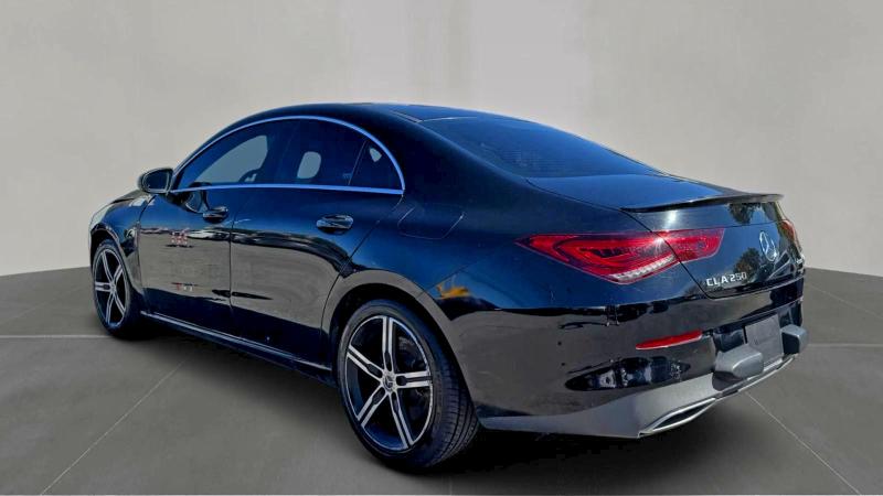 Фото 3 - MERCEDES-BENZ CLA-CLASS