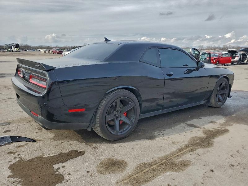 Фото 3 - DODGE CHALLENGER