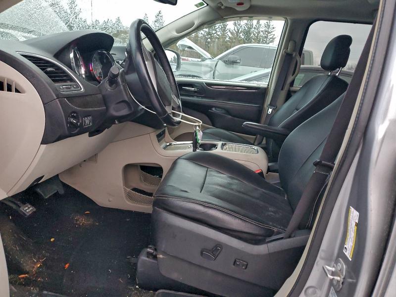 Фото 7 - CHRYSLER MINIVAN