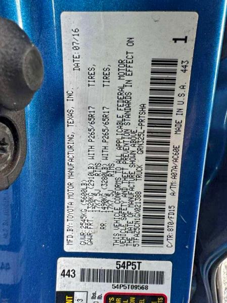 Фото 10 - TOYOTA TACOMA