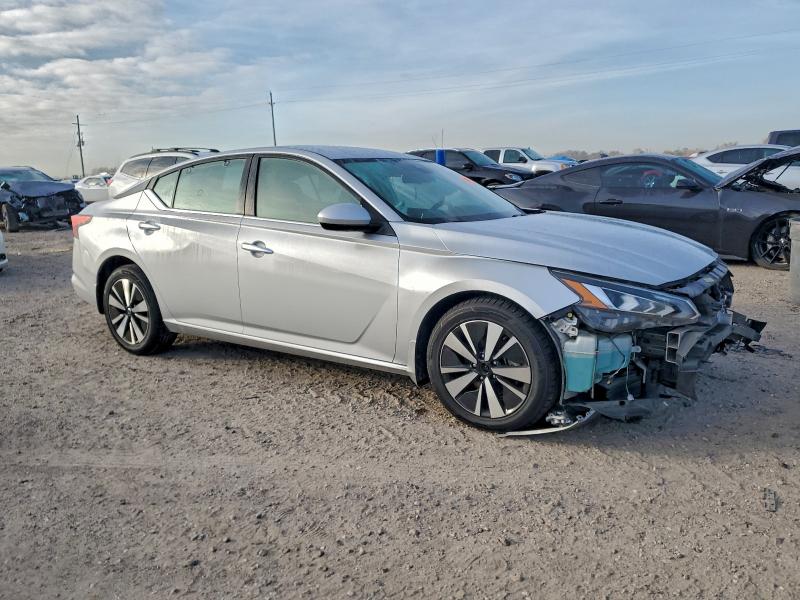 Фото 4 - NISSAN ALTIMA