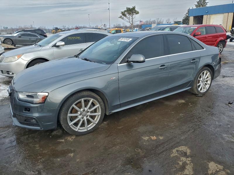 Фото 1 - AUDI A4