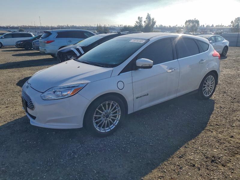 Фото 1 - FORD FOCUS