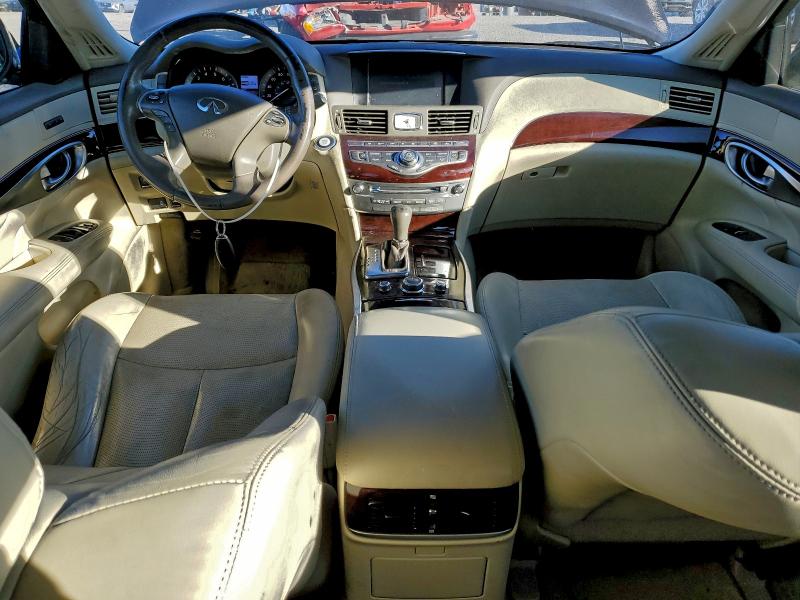 Фото 8 - INFINITI Q70