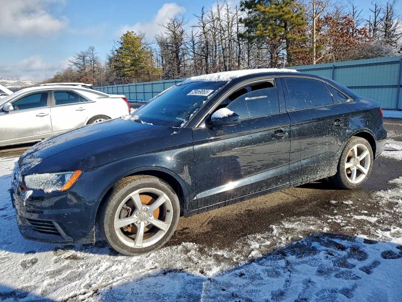 Фото 1 - AUDI A3