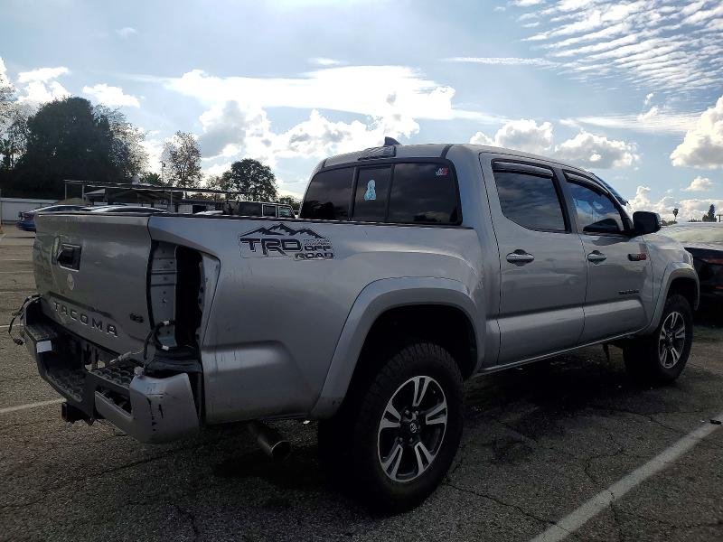 Фото 3 - TOYOTA TACOMA