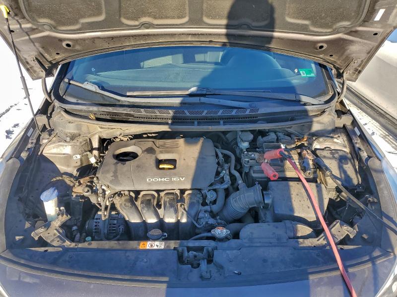 Фото 11 - KIA FORTE