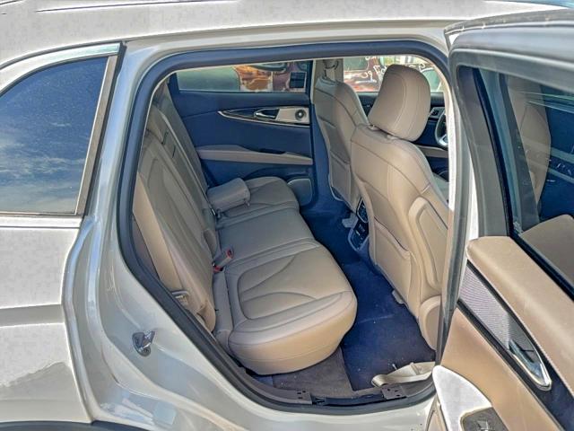 Фото 6 - LINCOLN NAUTILUS