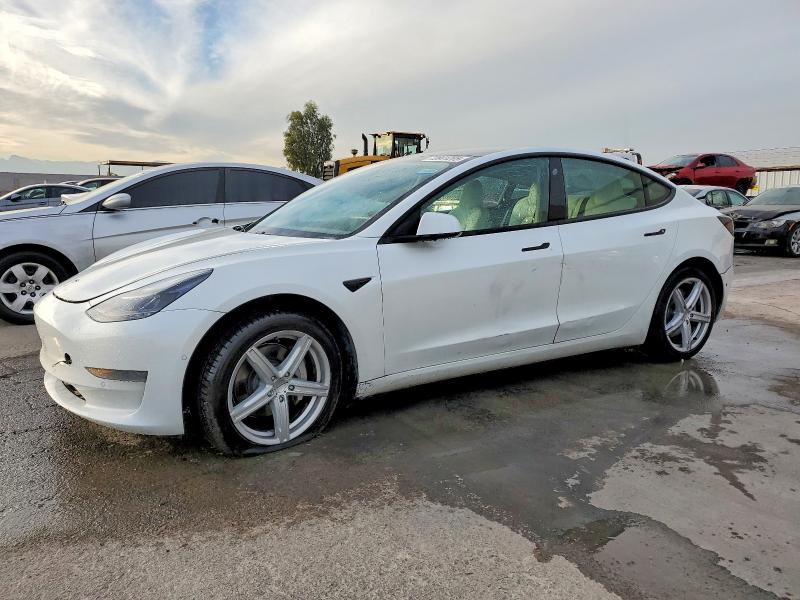 Фото 1 - TESLA MODEL 3