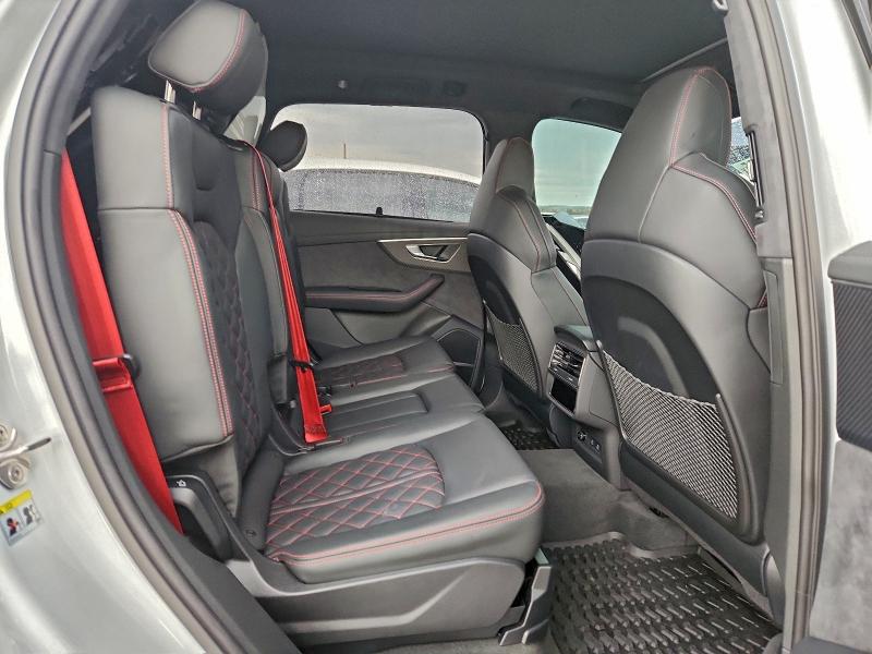 Фото 10 - AUDI SQ7