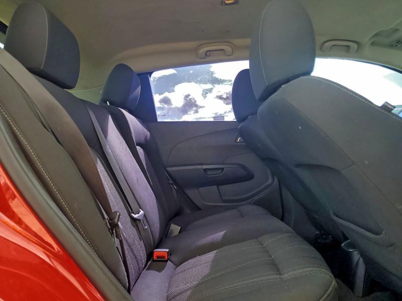 Фото 10 - CHEVROLET SONIC