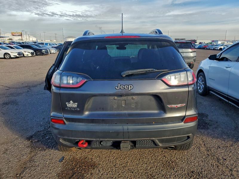 Фото 6 - JEEP CHEROKEE