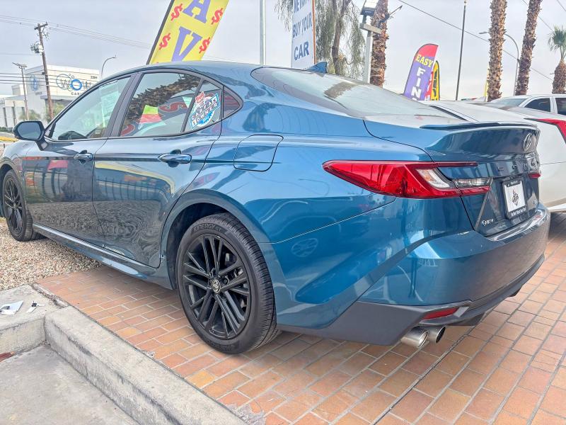 Фото 3 - TOYOTA CAMRY