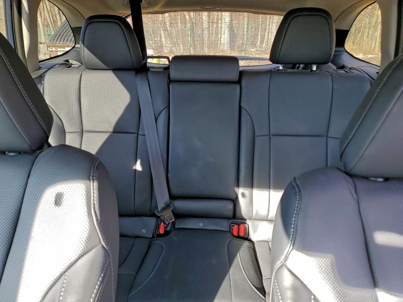 Фото 10 - SUBARU OUTBACK