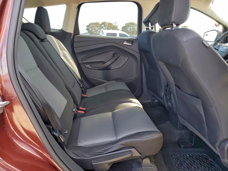 Фото 10 - FORD ESCAPE