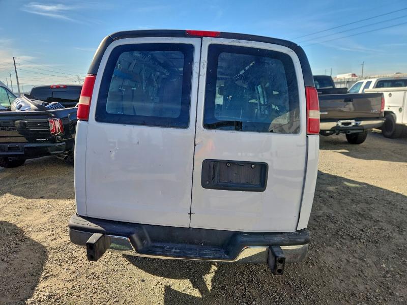 Фото 6 - GMC SAVANA