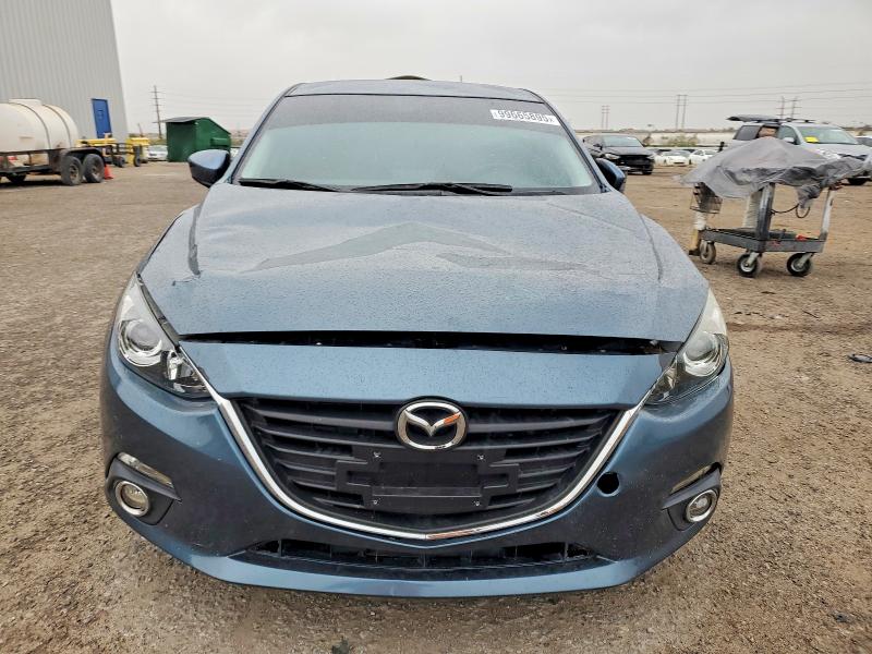 Фото 5 - MAZDA 3