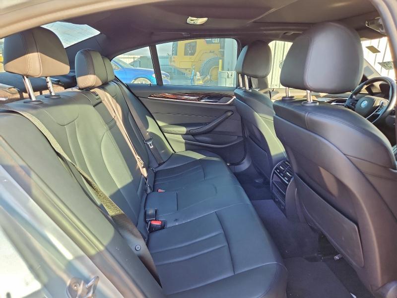 Фото 10 - BMW 5 SERIES