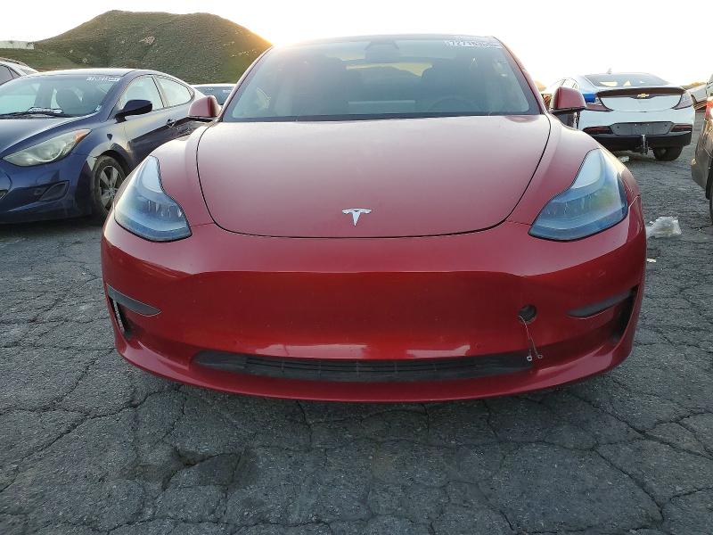 Фото 5 - TESLA MODEL 3