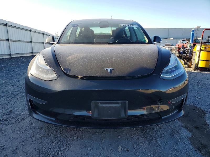 Фото 5 - TESLA MODEL 3