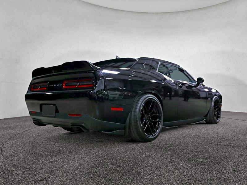 Фото 4 - DODGE CHALLENGER
