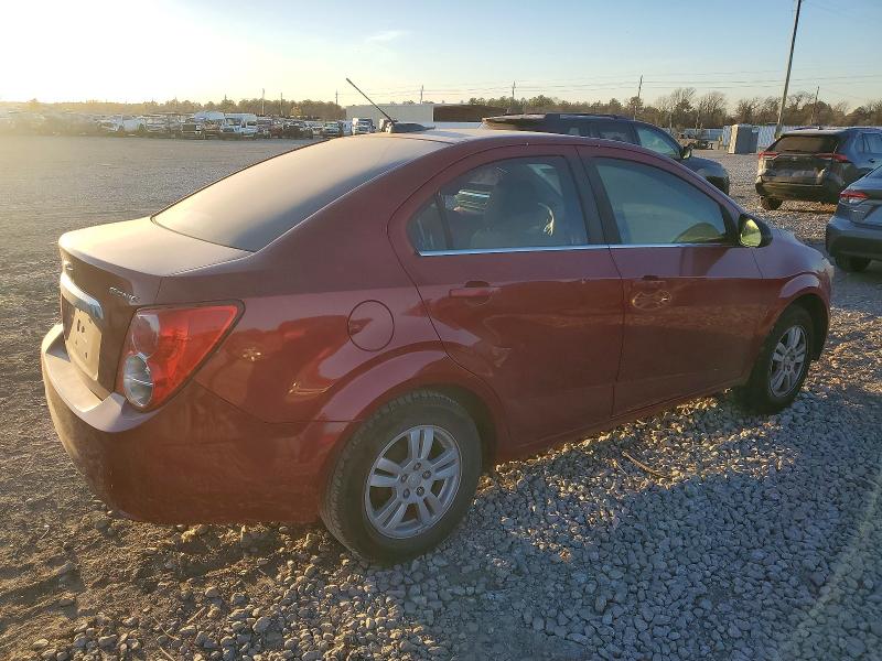 Фото 3 - CHEVROLET SONIC