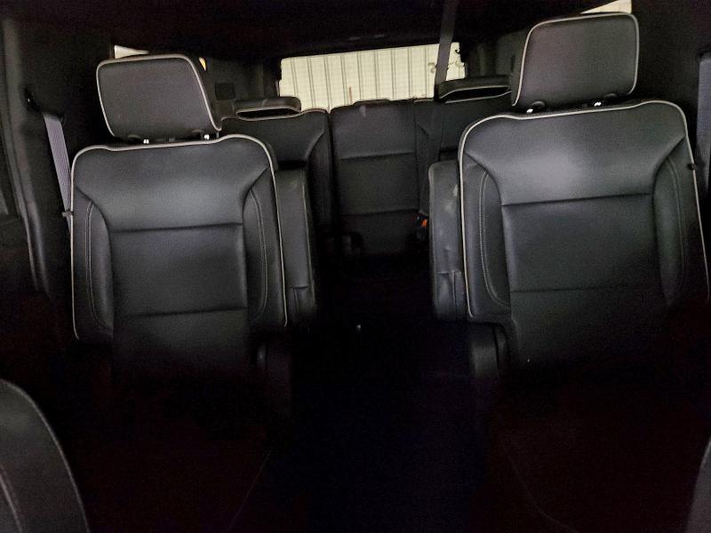 Фото 10 - CHEVROLET SUBURBAN