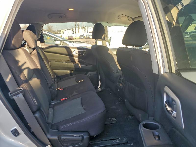 Фото 11 - NISSAN PATHFINDER