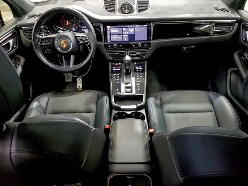 Фото 8 - PORSCHE MACAN