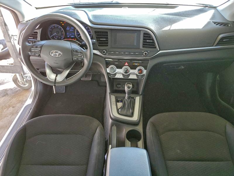 Фото 8 - HYUNDAI ELANTRA